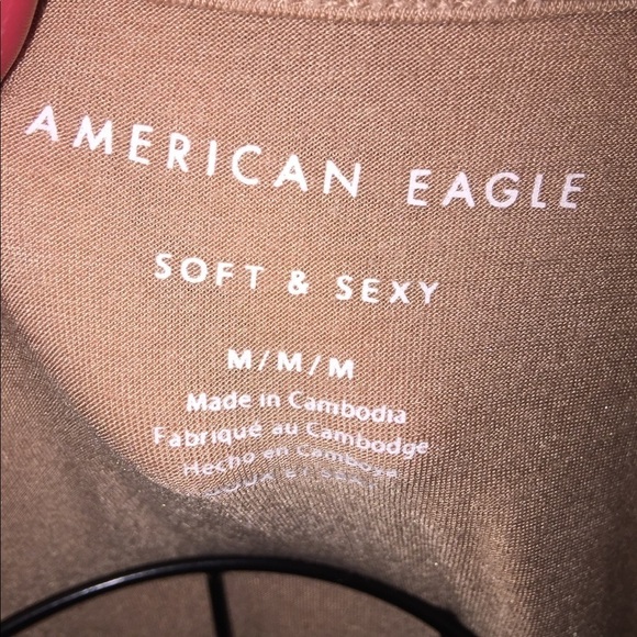 ❤️ American Eagle size medium soft comfy oversized v neck short sleeve high low - Picture 4 of 6